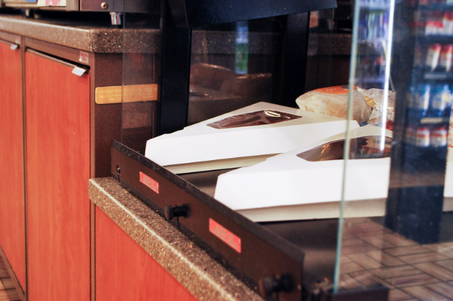 Pizza Clamshell w/ Window White 9.25" X 9" X 1.69"