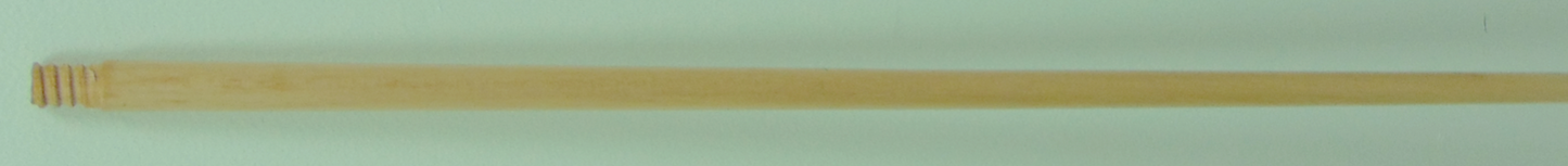Wood Threaded Lacquer Handle 48" X 7/8"
